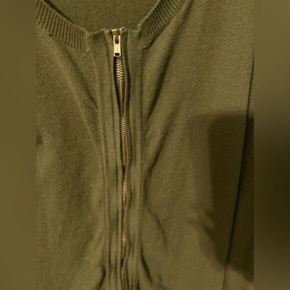 OLD NAVY BRAND WOMENS SWEATER - Picture 2 of 4